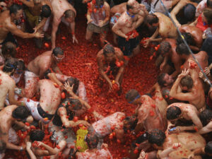 La Tomatina de Buñol valencia