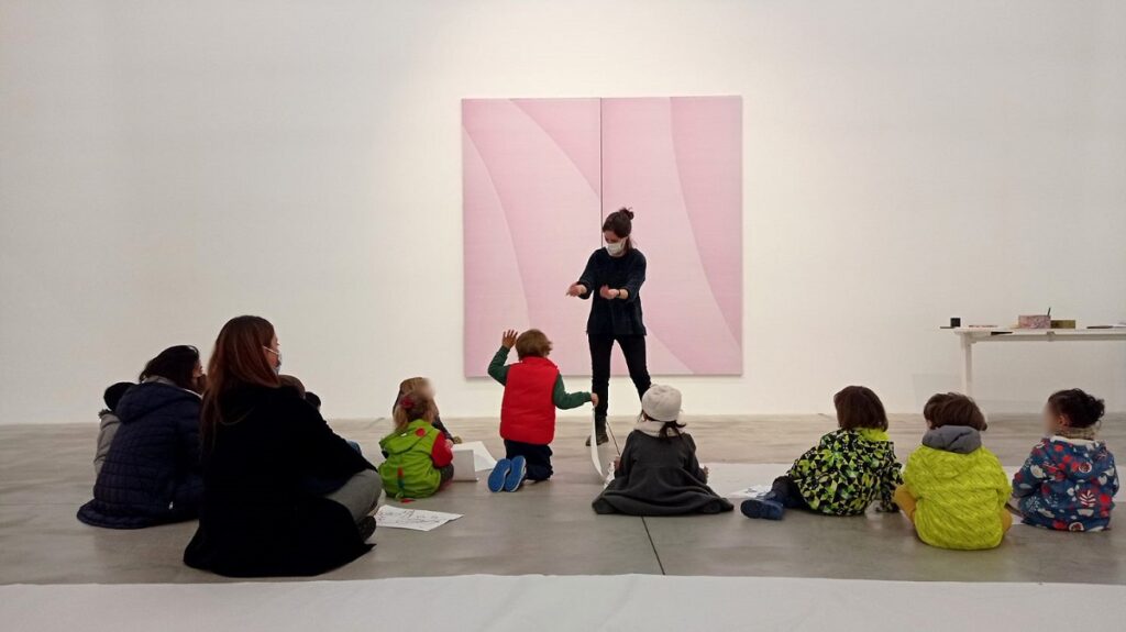 Visita Bombas Gens Centre d'Art en Navidad 6 Visita Bombas Gens Centre d'Art en Navidad valencia