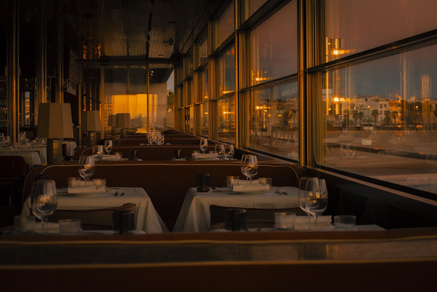 MURO abre en Marina Port Valencia: un nuevo restaurante mediterráneo frente al mar 2 MURO abre en Marina Port Valencia: un nuevo restaurante mediterráneo frente al mar valencia